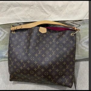 Louis Vuitton Graceful